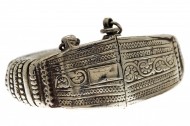 Baluchi Silver Hinged Bangle. Click for more information...