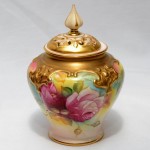 Royal Worcester Pot Pourrie.. Click for more information...