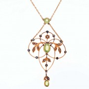 9ct Gold Art Nouveau 3 Peridot and Pearl Necklace. Click for more information...